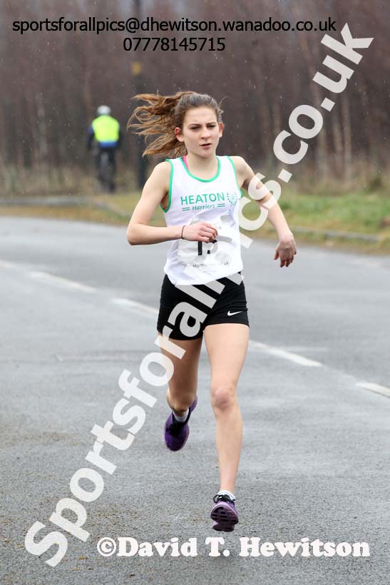 Womens relay, Elswick Harriers Relays, Newburn, Newcastle. Photo: David T. Hewitson/Sports for All Pics